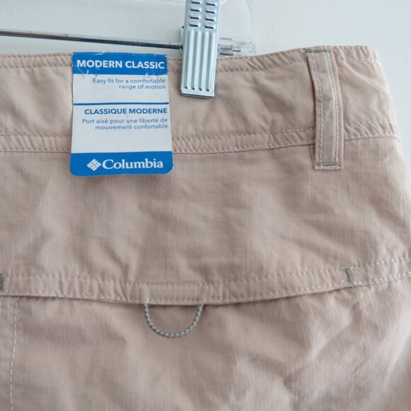 COLUMBIA Coral Point III Omni Shade Shorts in Fossil Tan Outdoor Gorpcore 14 NWT - Picture 12 of 15